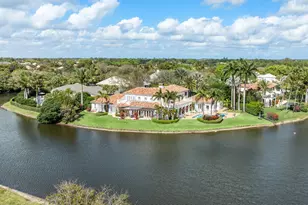 2600 Fairway Island Dr, Wellington, FL 33414 - Photo 9