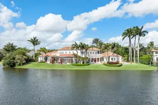 2600 Fairway Island Dr, Wellington, FL 33414 - Photo 3