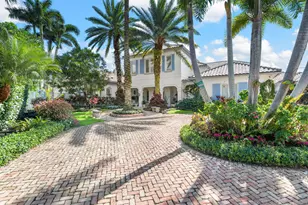 2600 Fairway Island Dr, Wellington, FL 33414 - Photo 11