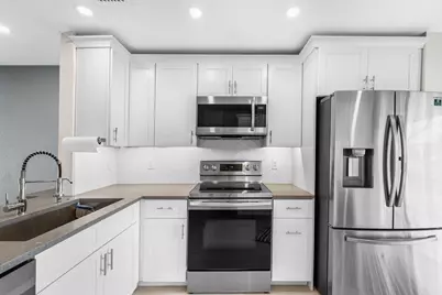 8018 Big Pine Way, Riviera Beach, FL 33407 - Photo 3