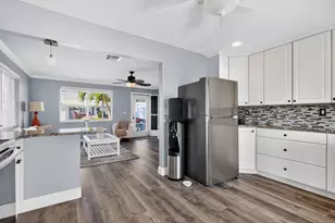 2010 SW 6th Ave, Boynton Beach, FL 33426 - Photo 13