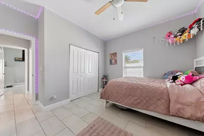 525 NW 12th Avenue, Boynton Beach, FL 33435 - Photo 27