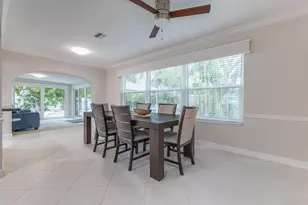 498 NE 47th St, Boca Raton, FL 33431 - Photo 11