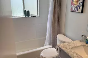 2920 Cynthia Ln, Lake Worth Beach, FL 33461 - Photo 9