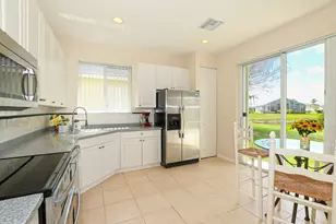 350 SW Lake Forest Way, Port Saint Lucie, FL 34986 - Photo 11