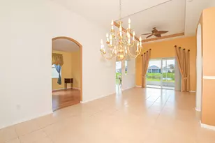 350 SW Lake Forest Way, Port Saint Lucie, FL 34986 - Photo 7