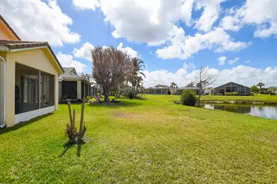 350 SW Lake Forest Way, Port Saint Lucie, FL 34986 - Photo 35