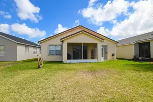 350 SW Lake Forest Way, Port Saint Lucie, FL 34986 - Photo 37