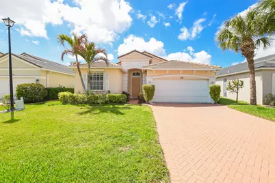 350 SW Lake Forest Way, Port Saint Lucie, FL 34986 - Photo 1