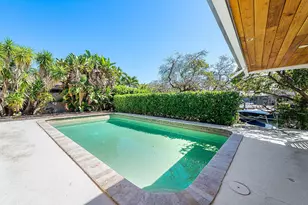 784 Dover St, Boca Raton, FL 33487 - Photo 27