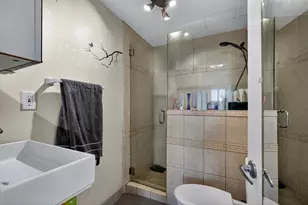 802 Euclid Ave, Miami Beach, FL 33139 - Photo 27