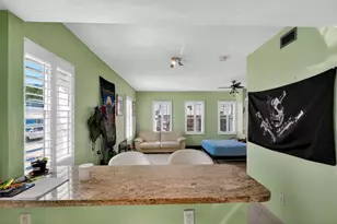 802 Euclid Ave, Miami Beach, FL 33139 - Photo 17