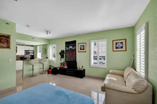 802 Euclid Ave, Miami Beach, FL 33139 - Photo 21