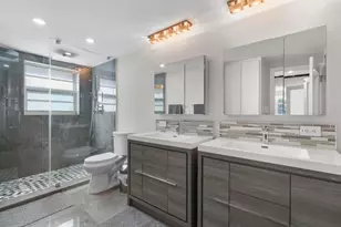 10180 W Bay Harbor Dr, Bay Harbor Islands, FL 33154 - Photo 29