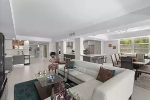 10180 W Bay Harbor Dr, Bay Harbor Islands, FL 33154 - Photo 9