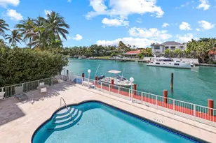 10180 W Bay Harbor Dr, Bay Harbor Islands, FL 33154 - Photo 37