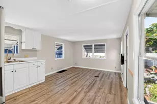 5 Cedar Dr, Briny Breezes, FL 33435 - Photo 9