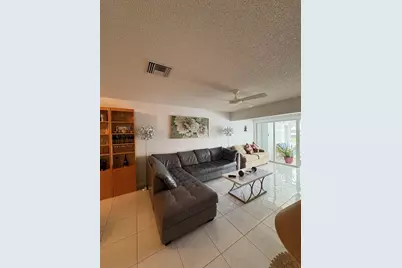 1421 NW 19th Terrace #202, Delray Beach, FL 33445 - Photo 5