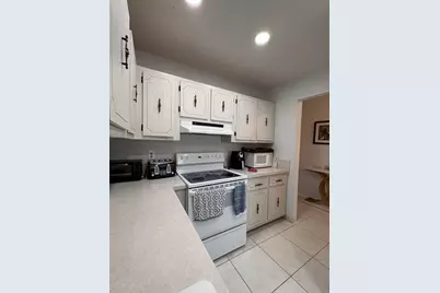 1421 NW 19th Terrace #202, Delray Beach, FL 33445 - Photo 11