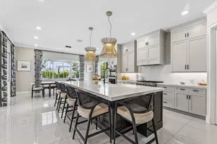 12156 Waterstone Cir, Palm Beach Gardens, FL 33412 - Photo 13