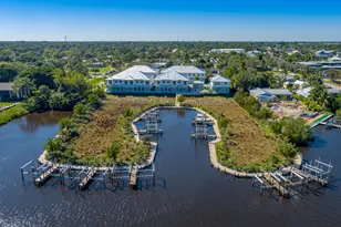 4692 SE Manatee Way, Stuart, FL 34997 - Photo 1