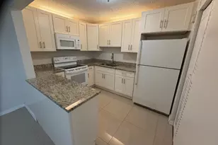 5930 Whispering Pine Way, Greenacres, FL 33463 - Photo 13