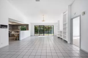 2216 Amesbury Ct, Wellington, FL 33414 - Photo 7