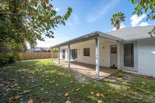 2216 Amesbury Ct, Wellington, FL 33414 - Photo 27