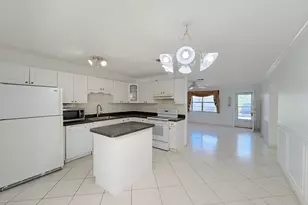 2704 Knight Ln, Delray Beach, FL 33445 - Photo 7