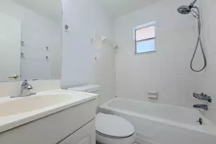 2704 Knight Ln, Delray Beach, FL 33445 - Photo 11