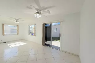 2704 Knight Ln, Delray Beach, FL 33445 - Photo 5