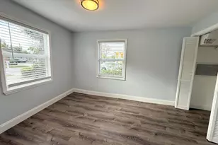 27 NW 11th Ave, Delray Beach, FL 33444 - Photo 11