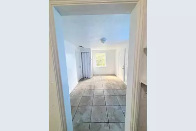 804 Ridgewood Drive #2, West Palm Beach, FL 33405 - Photo 5