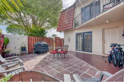 3838 Victoria Drive, West Palm Beach, FL 33406 - Photo 13