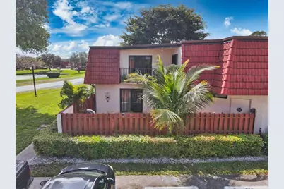 3838 Victoria Drive, West Palm Beach, FL 33406 - Photo 9