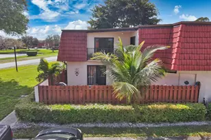 3838 Victoria Dr, West Palm Beach, FL 33406 - Photo 9