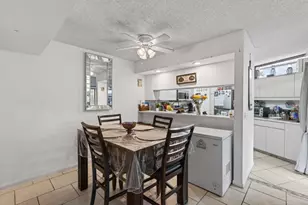 3838 Victoria Dr, West Palm Beach, FL 33406 - Photo 7