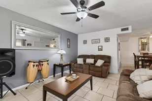 3838 Victoria Dr, West Palm Beach, FL 33406 - Photo 5