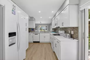 7669 Springwater Pl, Boynton Beach, FL 33437 - Photo 19