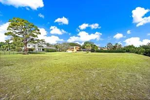 8090 Native Dancer Rd E, Palm Beach Gardens, FL 33418 - Photo 25
