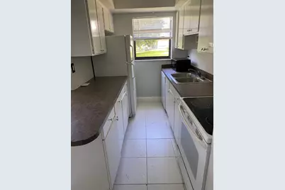 1195 NW 16th Avenue #0010, Boca Raton, FL 33486 - Photo 7