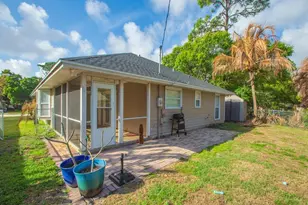 3446 1st St, Vero Beach, FL 32968 - Photo 33