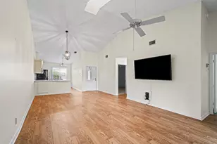 7711 SE Sugar Sand Circle E, Hobe Sound, FL 33455 - Photo 7