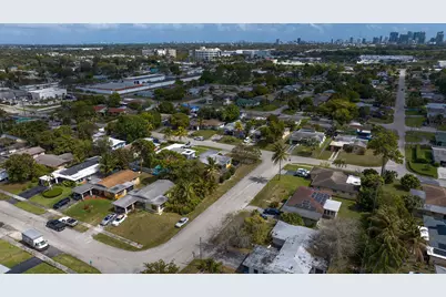 241 SW 29th Avenue, Fort Lauderdale, FL 33312 - Photo 31