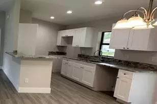 1046 Cheney Ave S, Lehigh Acres, FL 33974 - Photo 5