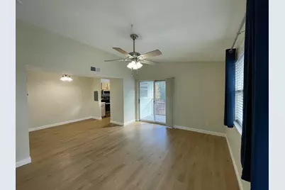2360 SW Archer Road #1110, Gainesville, FL 32608 - Photo 3