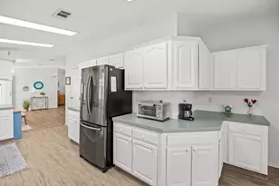 3839 Sandlace Ct, Port Saint Lucie, FL 34952 - Photo 13