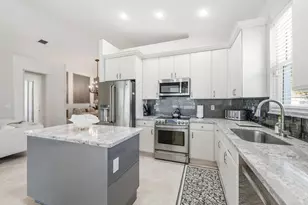 2737 Clipper Cir, West Palm Beach, FL 33411 - Photo 11