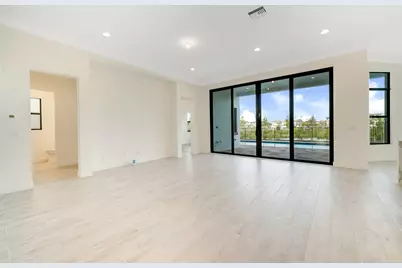 13353 Bernoulli Way, Palm Beach Gardens, FL 33418 - Photo 11