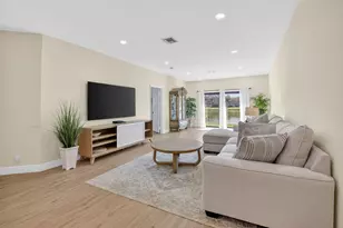 8350 Springlake Dr, Boca Raton, FL 33496 - Photo 7